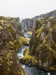 Lin Feng, Lin Yun, a Lin Feng, Lin Yun, a